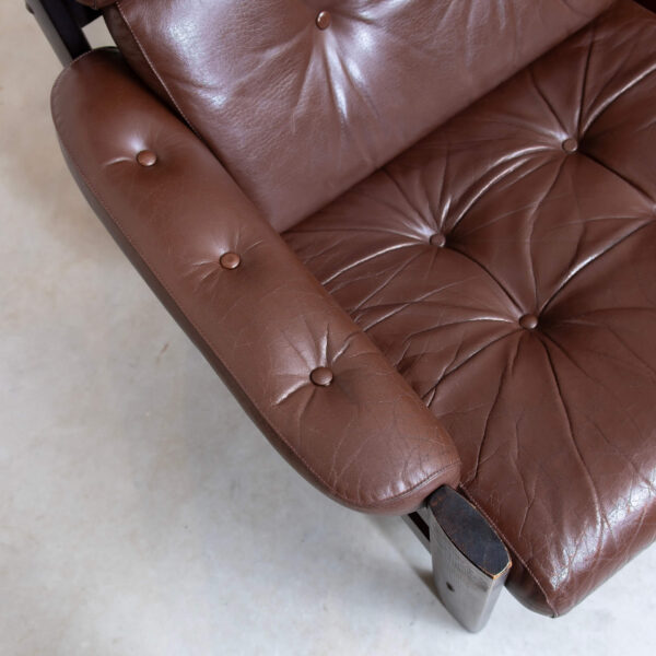 Ekornes “Amigo” diivan + järi