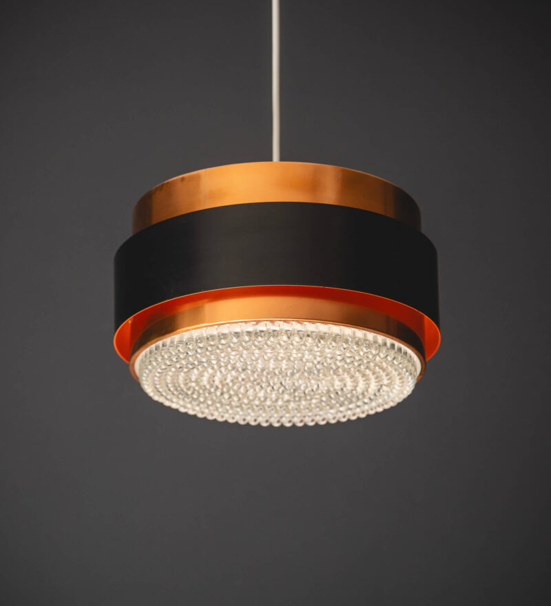 Rippvalgusti “Saturn”
